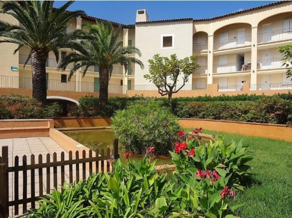 Port Cogolin, T2 Calme Dans Belle Residence, Piscine, Proche St Tropez Apartment