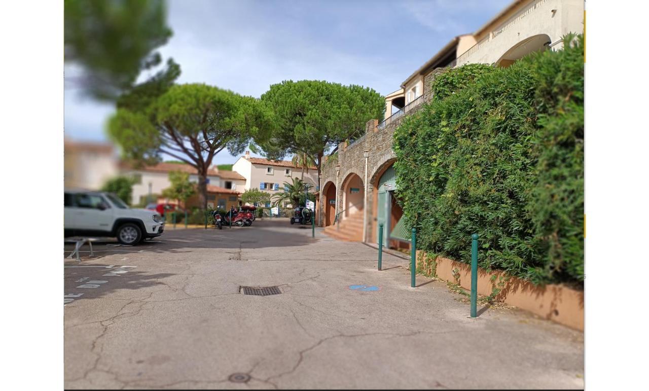 Appartement Port Cogolin, T2 Calme Dans Belle Residence, Piscine, Proche St Tropez
