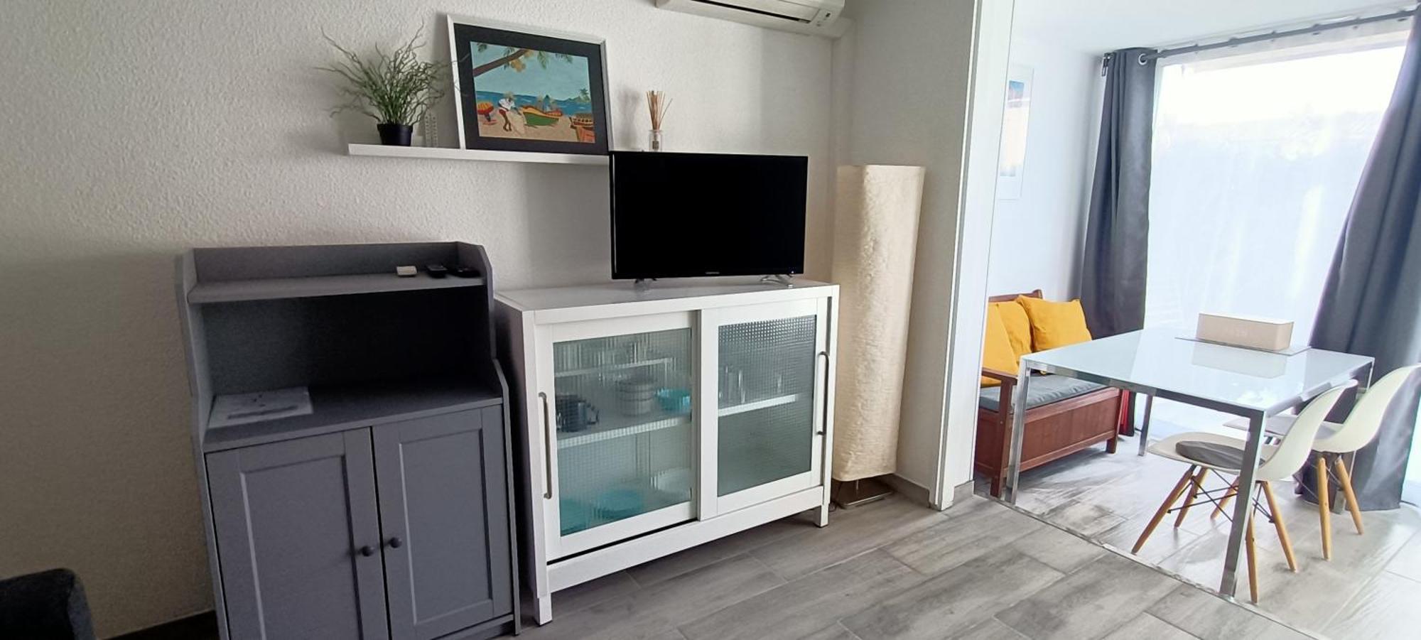Appartement Port Cogolin, T2 Calme Dans Belle Residence, Piscine, Proche St Tropez Cogolin